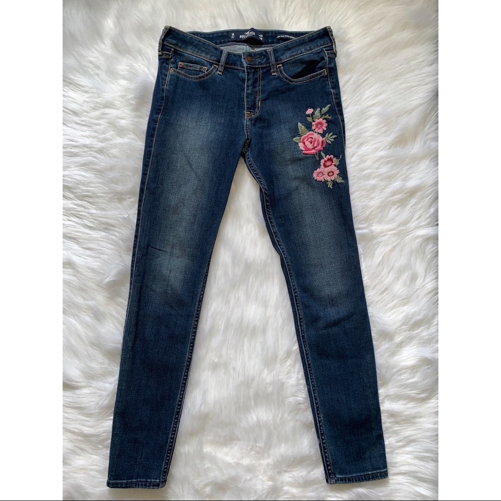 Hollister Super Skinny Crop Jeans